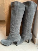 Wildlederstiefel Highheels Gr 38 wie neu München - Bogenhausen Vorschau