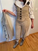 2 Komplettes Trachten Outfit für Damen Größe36 Bayern - Memmingen Vorschau