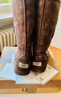 UGG Boots Classic Tall - dunkelbraun Bayern - Schweinfurt Vorschau