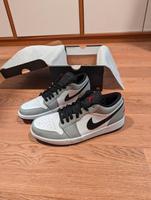 Unter StockX! Nike Jordan 1 Low Smoke Grey US 11,5 EU 45,5 NEU Frankfurt am Main - Kalbach Vorschau