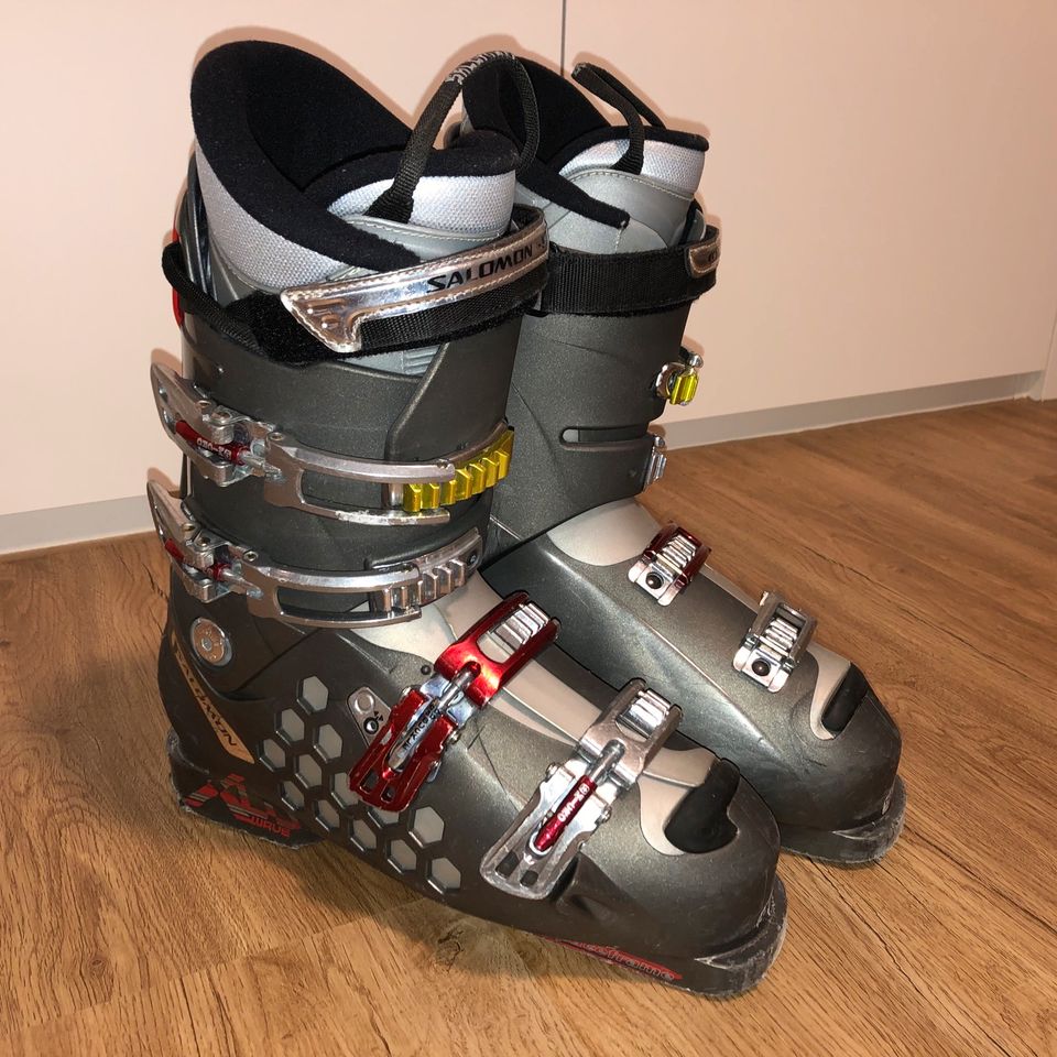 Skistiefel Salomon 27,5 315 mm in Oberndorf am Neckar