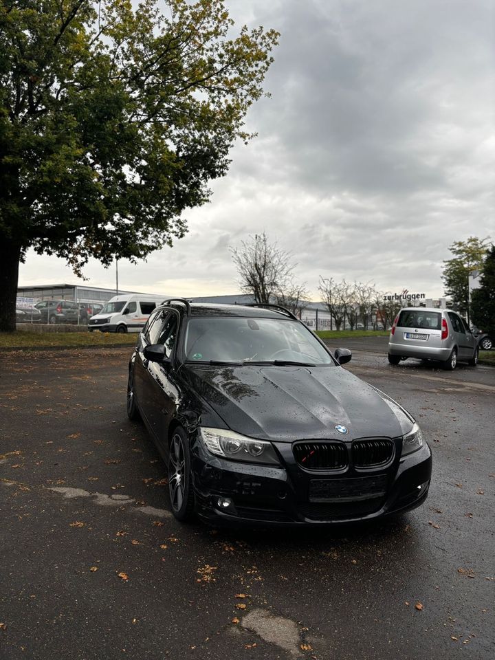 BMW 320D KOMBILIMOUSINE in Bielefeld