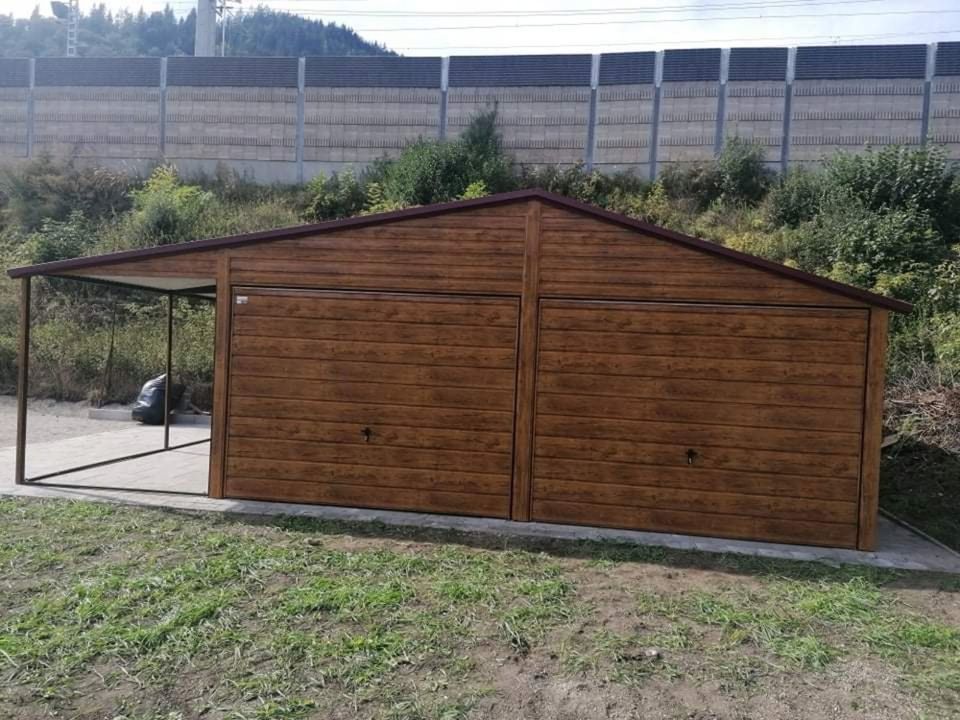 Blechgarage Halle Werkstatt mit Hebebühne Wohnmobil Carport in Bad Wurzach