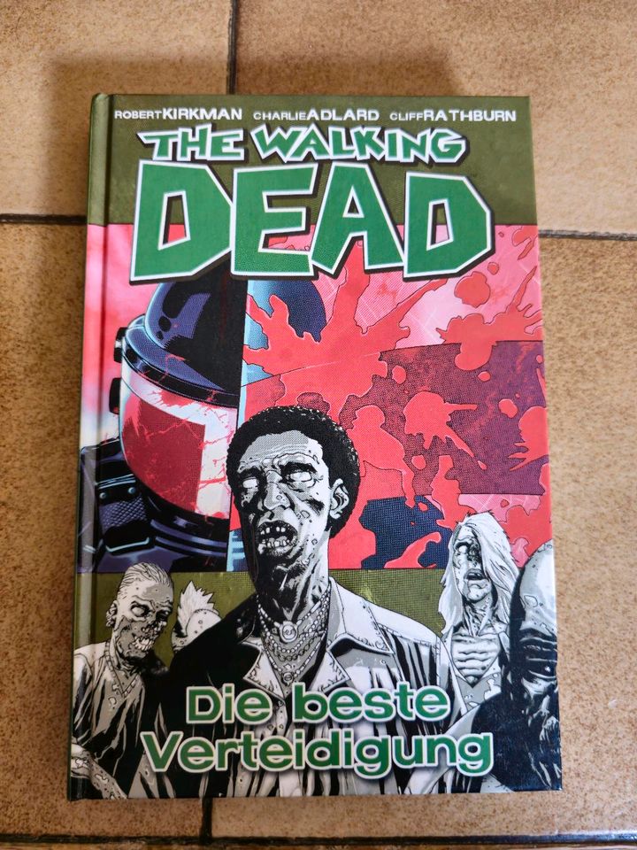 The Walking Dead Comic Hardcover Band 1-5 Robert Kirkman in Straupitz
