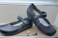 Damenschuhe Gr 38 Wolky Schwarz Leder Klettverschluss neuwertig Nordrhein-Westfalen - Borken Vorschau