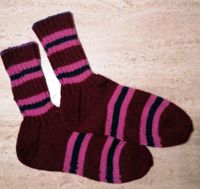 Socken handgestrickt, bunt, Gr. 38/39 NEU Hessen - Bad Wildungen Vorschau