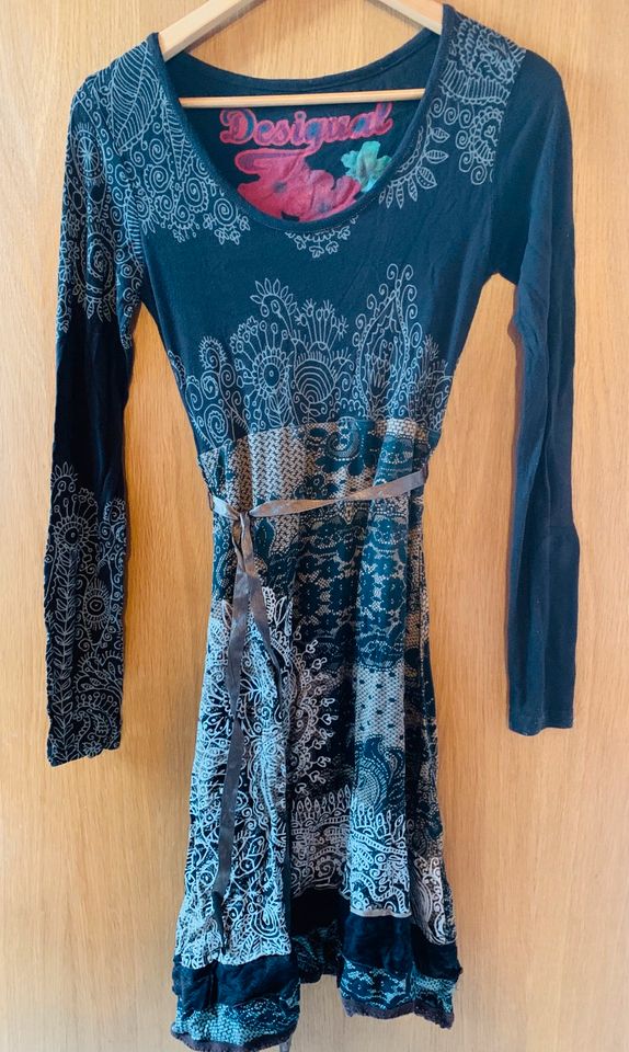 Desigual Kleid S in Unterreit