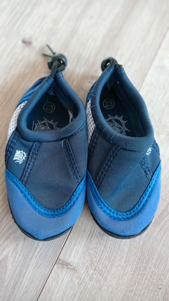 Kinderbadeschuhe in Olpe