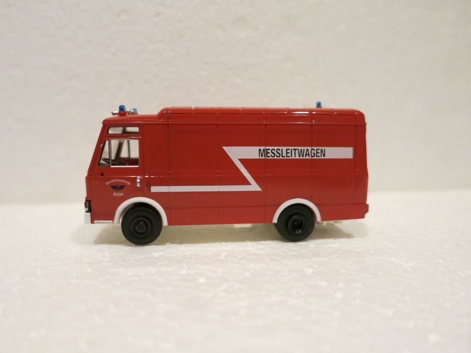 Brekina 34540 Magirus Deutz 90 D Messleitwagen Feuerwehr Köln; H0 in Herten