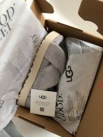 UGG FUZZ SUGAR TERRY CROSS SLIDE - GR. 39 - METAL GREY - NEU Hamburg-Nord - Hamburg Eppendorf Vorschau