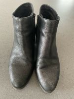 Damen Chelsea Boots Stiefeletten Leder schwarzmetallic 40 Hessen - Eschborn Vorschau