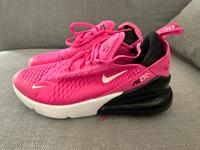 Nike Air Max 270, Gr. 35.5 Frankfurt am Main - Sachsenhausen Vorschau