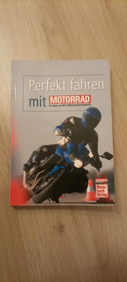Motorrad Literatur in Schkeuditz