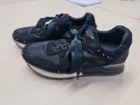 Gianni Renzi Sneaker mit Nieten, schwarz, Gr. 37 Wuppertal - Cronenberg Vorschau