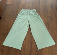 Weite Hose Damen in Salbeigrün Pastell Gr.S Kr. München - Gräfelfing Vorschau
