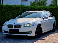 BMW 520 d Touring Automatik *White-Metallic,Head-Up* Nordrhein-Westfalen - Bad Lippspringe Vorschau