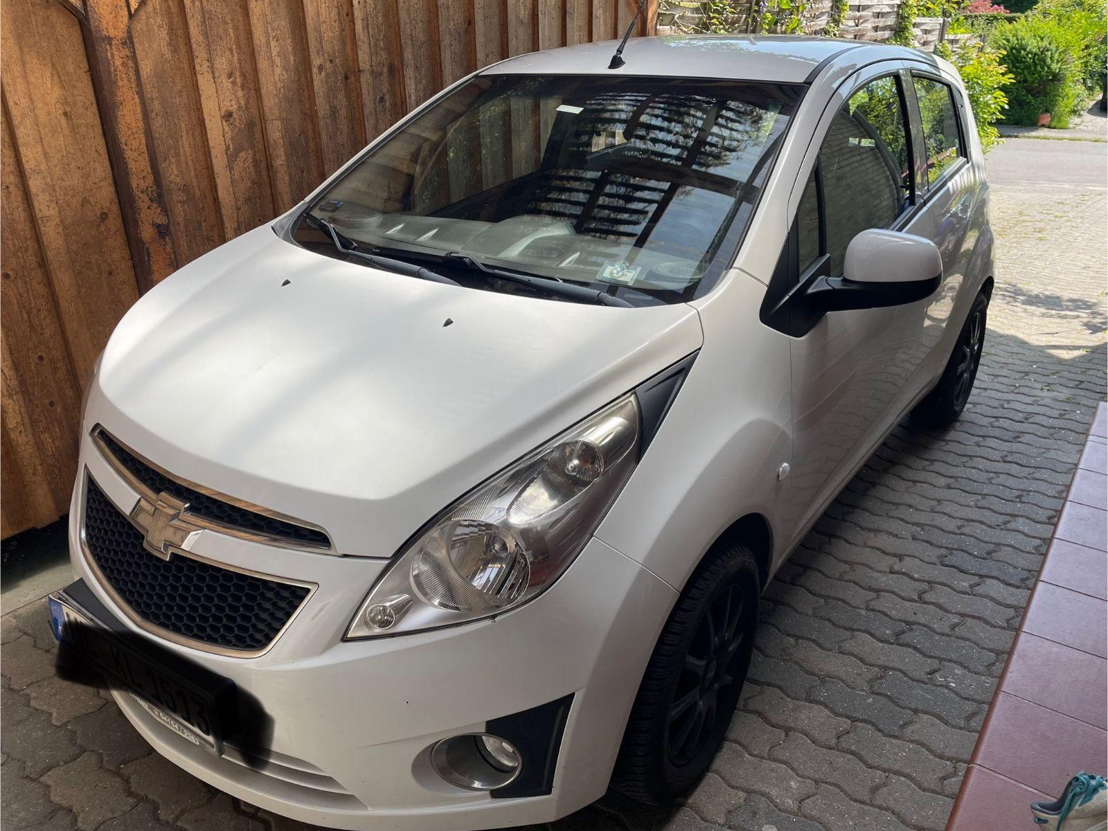 Abbildung des Autos Chevrolet Spark 1.0 LS LS