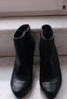 Schwarze Paul Green Stiefeletten Nordrhein-Westfalen - Meerbusch Vorschau