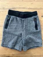 Baby Gap Shorts für Kinder Gr.2 in Top Zustand Düsseldorf - Pempelfort Vorschau