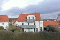 Ein Traum im Ruhigen -  3-Zimmer - DG-Wohnung mit Balkon in einem Haus mit nur 3 WE in Regenstauf Bayern - Regenstauf Vorschau