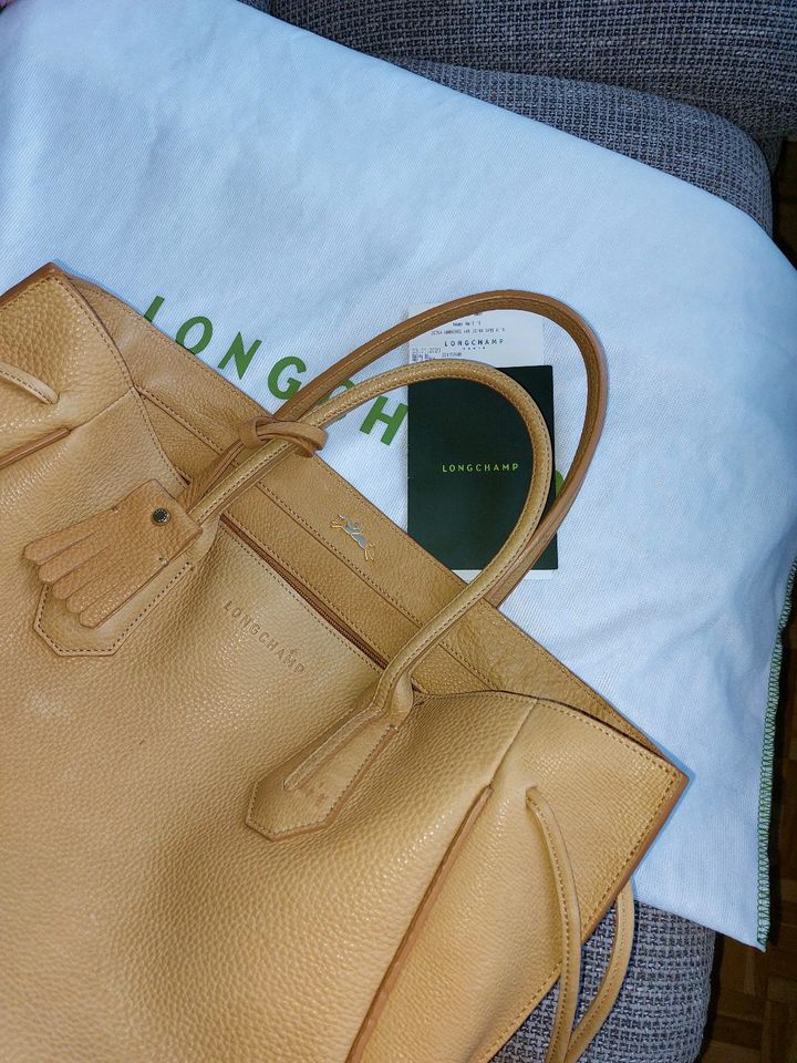 Longchamp Tasche Shopper Modell Penelope Leder Sandton in Hamburg