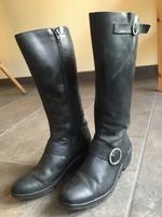 Stiefel in schwarz der Kultmarke Fly London Niedersachsen - Salzgitter Vorschau