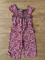 Jumpsuit mit 3/4 Beinen in Größe 104, Blumen Niedersachsen - Pattensen Vorschau