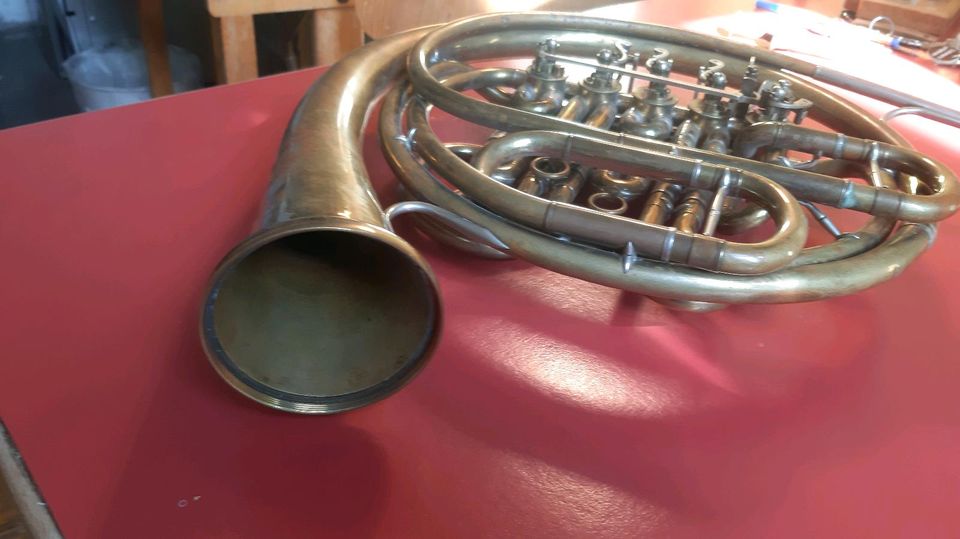 Horn von Meister Karl Dressel Migma Blechblasinstrument in Berlin