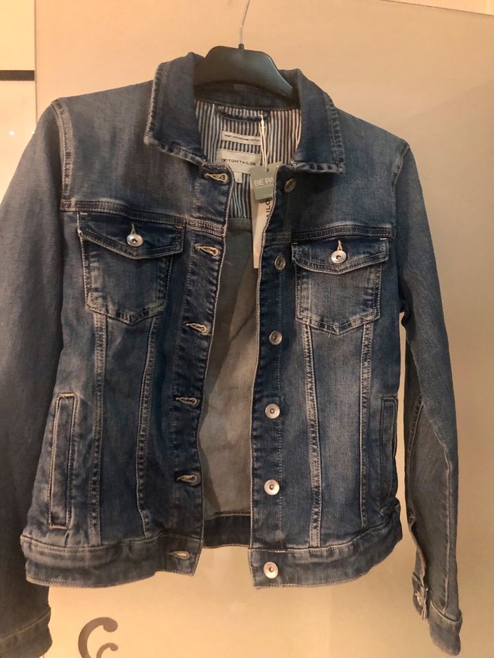 Tom Tailor Jeansjacke, Gr.S, NEU, aus nachhaltiger Baumwolle in Mehlingen