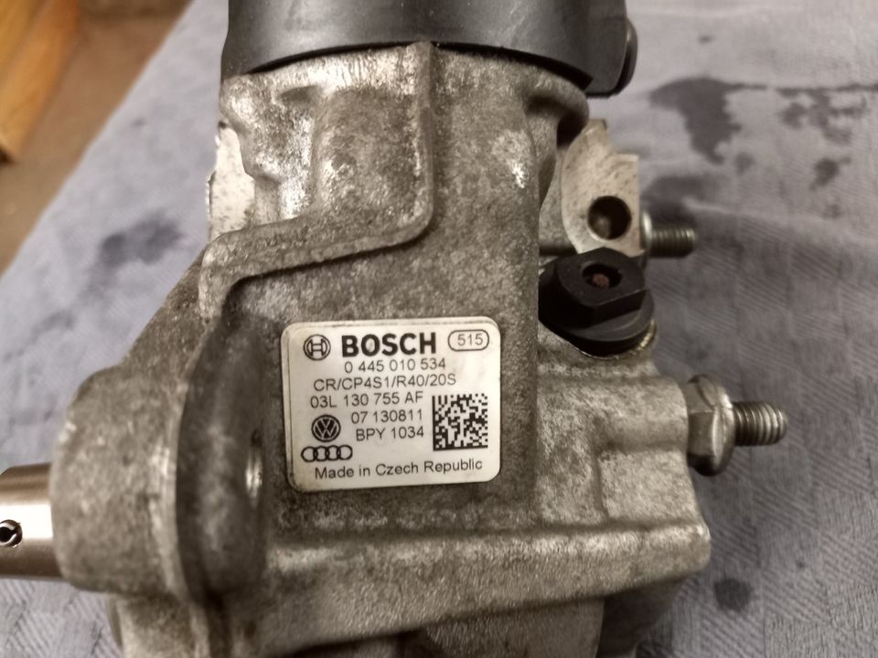 Bosch Hochdruckpumpe VW Sharan/Alhambra etc. 03L130755AF in Duisburg