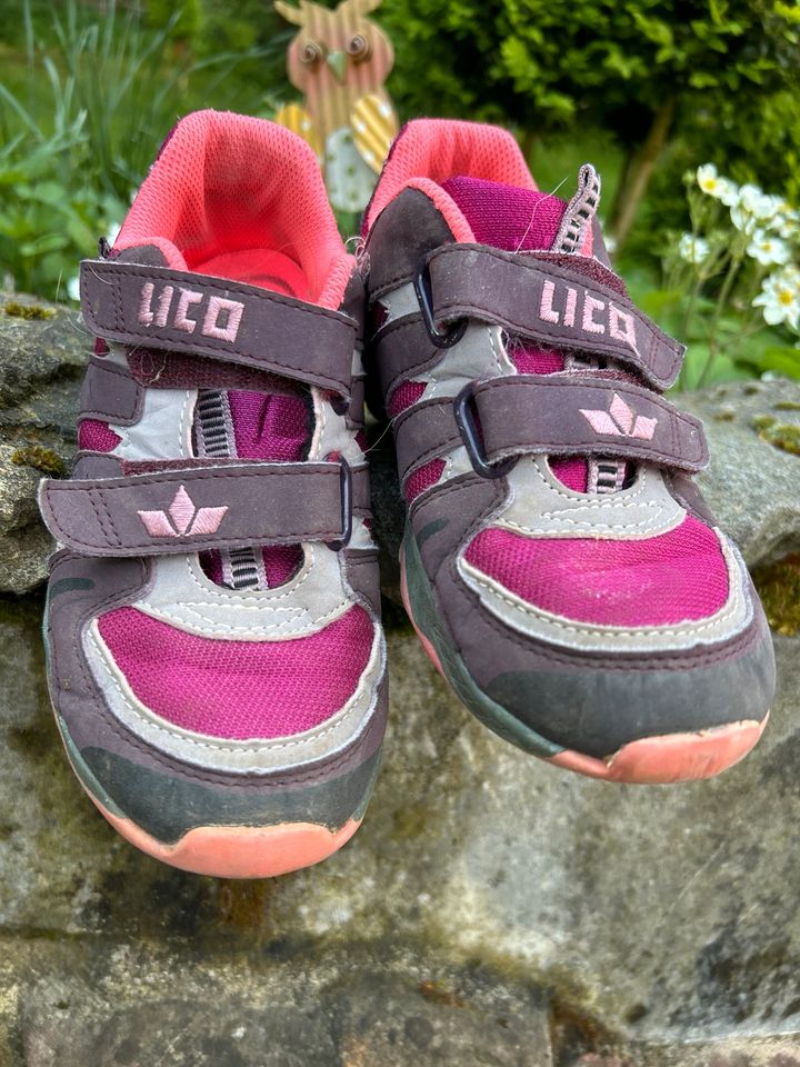 Sportschuhe von LICO GR.33 in Hille