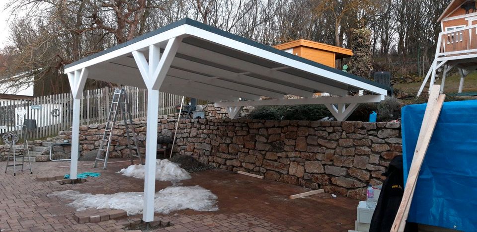 Schreiner bietet Carport Balkon Reparatur Terrassenüberdachung in Gauting