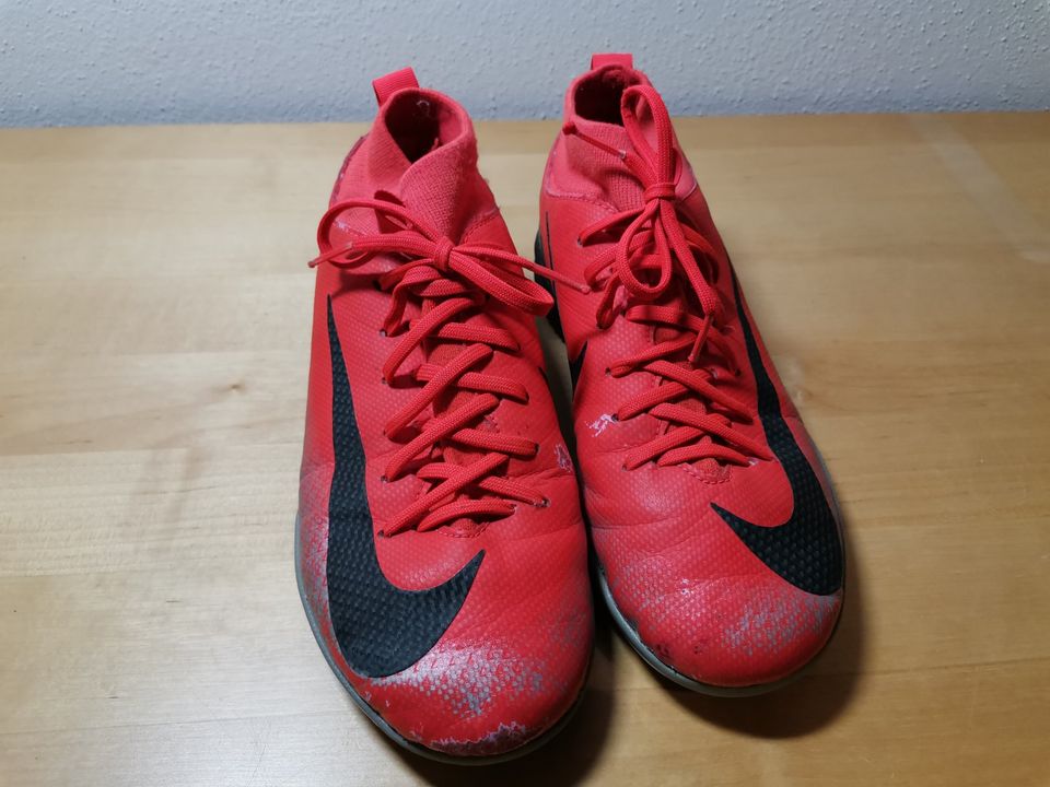 Nike MERCURIAL Superfly 6 CR7 Kinder/Kids Hallenschuhe/Fussball in Kirchdorf a. Inn