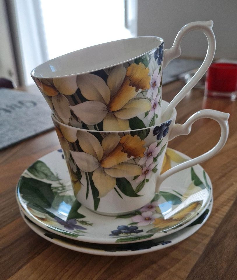 Teetassen  / Kaffeetassen florales Muster in Mansfeld