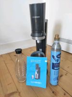 Sodastream mit Glasflasche und Kartusche Frankfurt am Main - Bornheim Vorschau