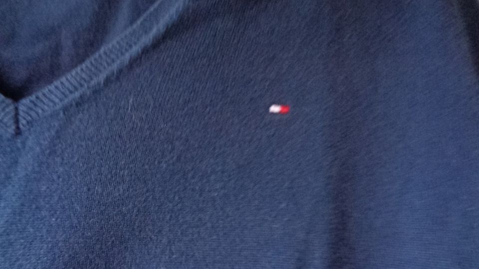 leichter Pulli von Tommy Hilfiger,Gr.M/L in Neukirchen-Vluyn