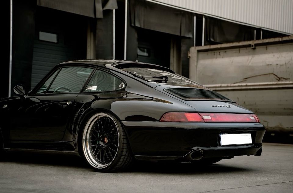 Porsche 993 Carrera 4s in Darmstadt