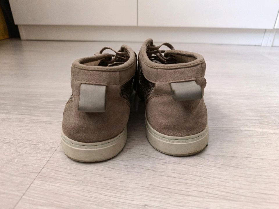 Satorisan Flecht Sneaker Gr 40 unisex in Düsseldorf