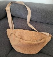 Große Bauchtasche aus Plüsch Häfen - Bremerhaven Vorschau