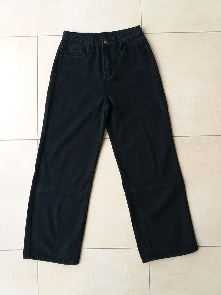 Jeans von Dazy Gr. S hohe Taille und breiter Beinschnitt in Steinhöring