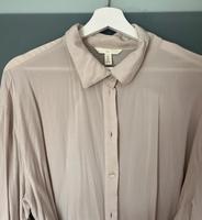 Umstandsbluse Bluse mit Bindegürtel H&M Größe L beige NEU Nordrhein-Westfalen - Rheinberg Vorschau