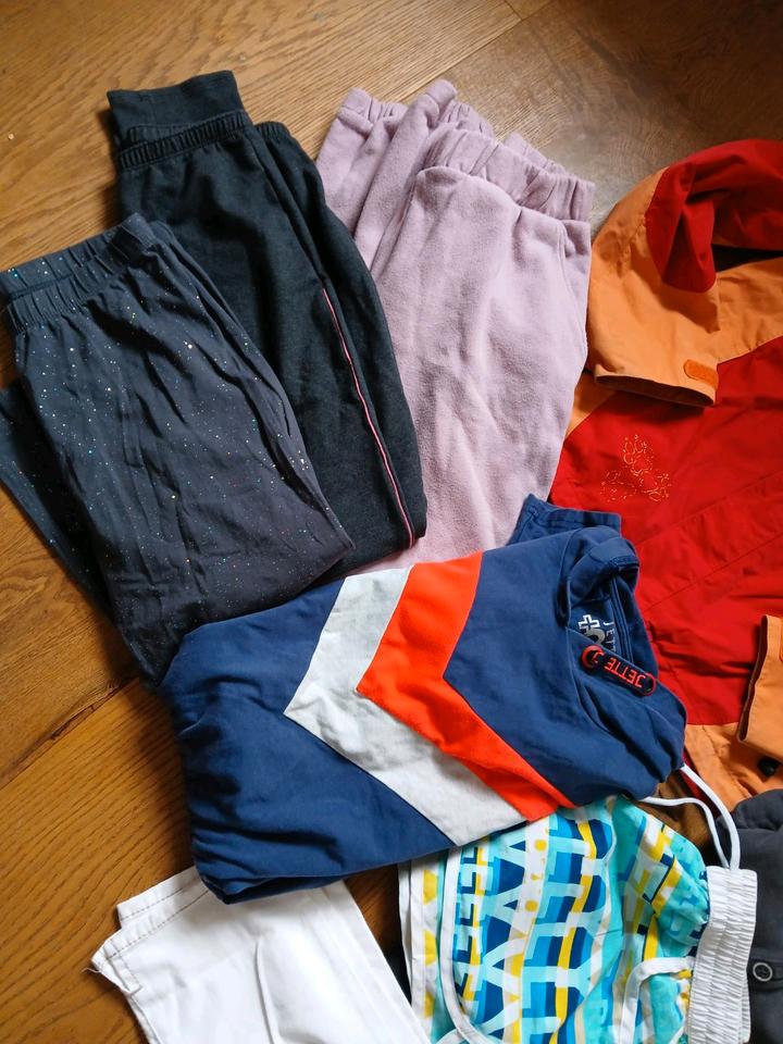 Reserviert Paket Jack Wolfskin S Oliver jette joop Sporthosen in Korb