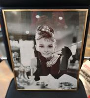 Audrey Hepburn" Frühstück bei Tiffany " Bielefeld - Joellenbeck Vorschau