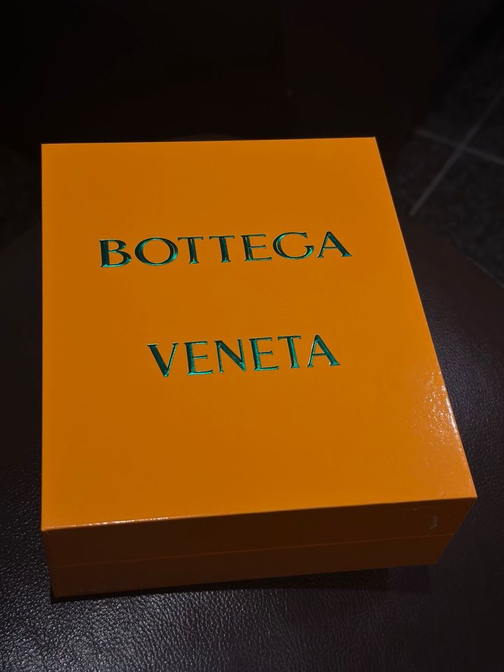 Bottega Veneta Portemonnaie in Göttingen