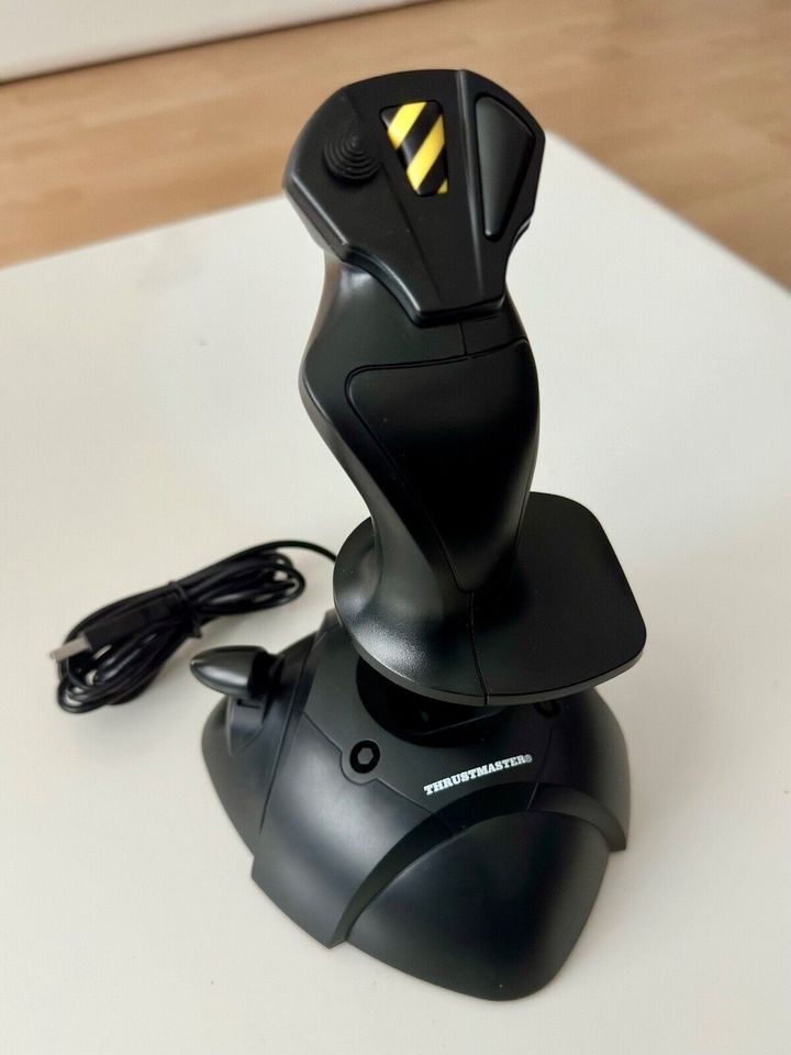 Thrustmaster USB Joystick PC/Mac in Pinneberg