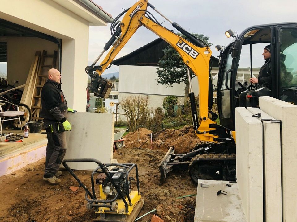 Minibagger mieten leihen ab 80 Euro 2,7t Bagger mieten vermieten Baumaschinenvermietung  2,7t in Porta Westfalica