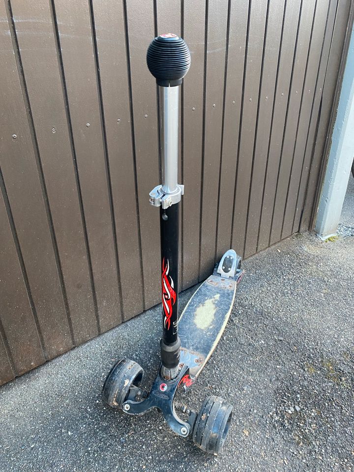 Micro Monster Roller Scooter in Stuttgart