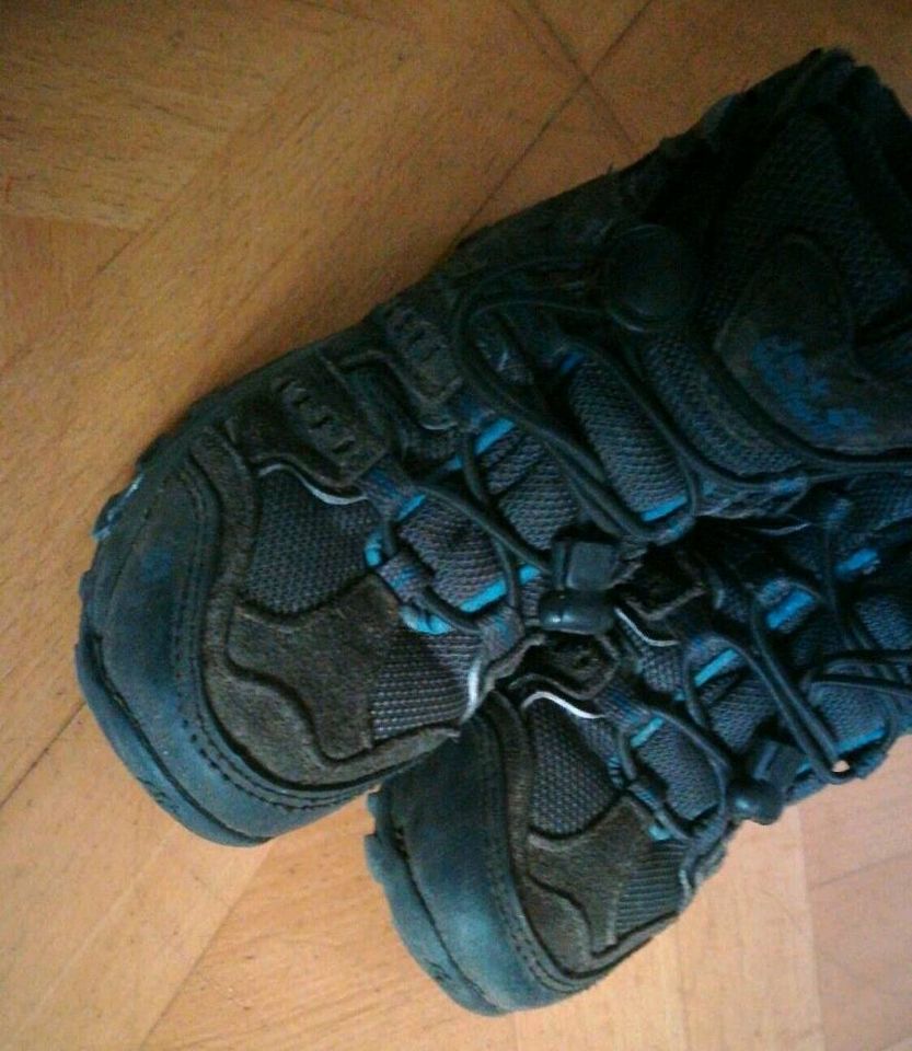 Jack Wolfskin Größe 28 Trekkingschuh Wanderschuh Kinderstiefel in Lentföhrden