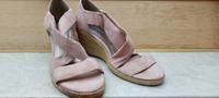 Tamaris Sandale Wildleder rosé Gr. 41 mit Keilabsatz Saarland - Schwalbach Vorschau