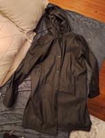 Lange dünne Regenjacke Gr. 38 Mecklenburg-Vorpommern - Wismar Vorschau